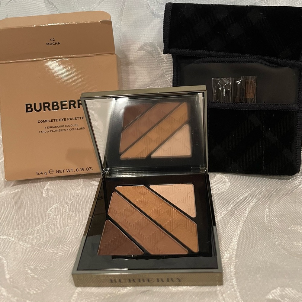 Burberry Eyeshadow Palette in Mocha Shades New in Box - Picture 2 of 5